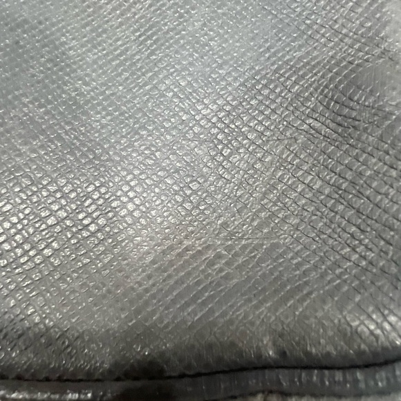 Louis Vuitton Taiga Porte-Documents Business MM - Picture 15 of 16